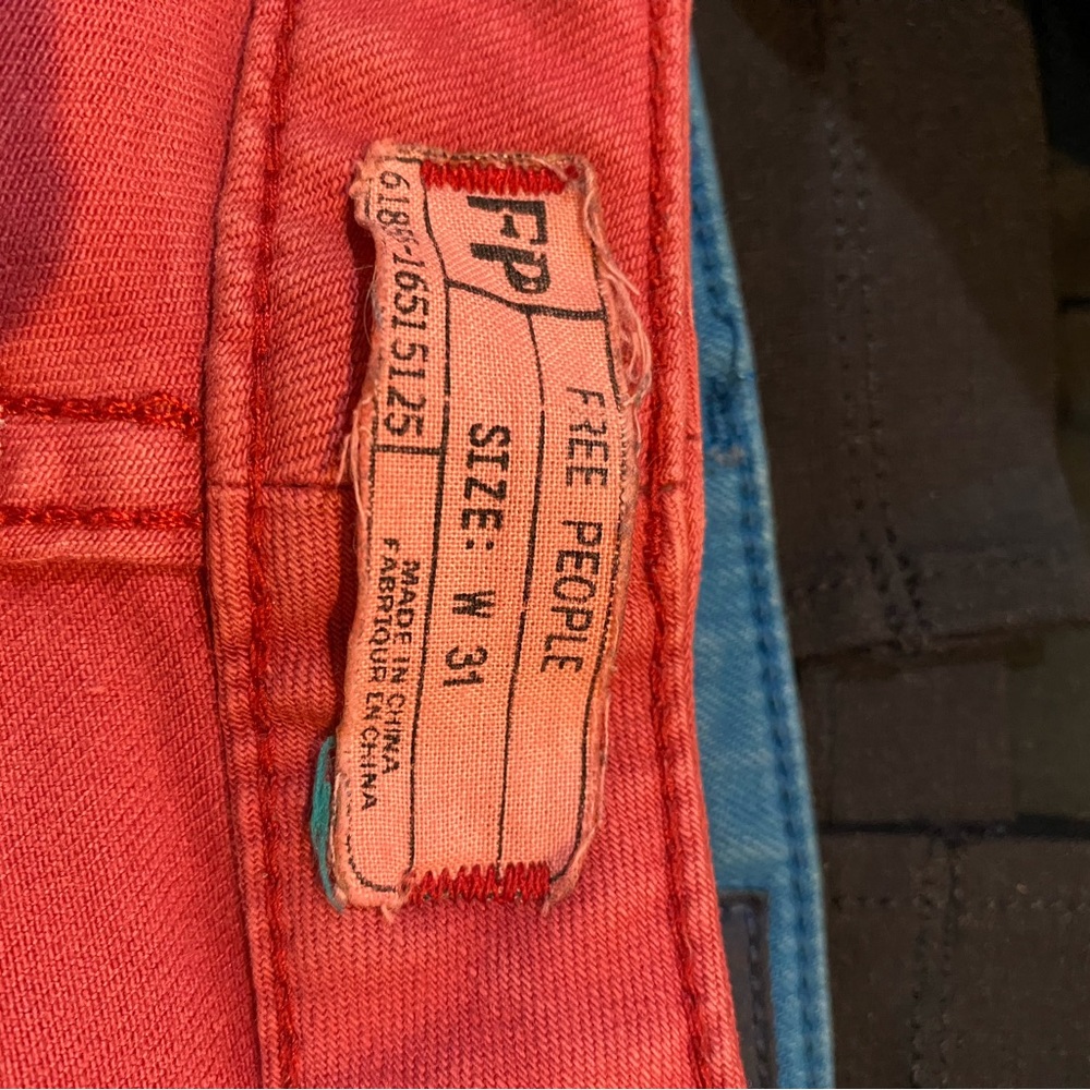 Pair of jeans - Picture 3 of 3